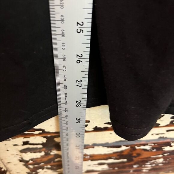 NWOT unisex Ted Lasso Team Lasso T-shirt. Size L. - Picture 5 of 6